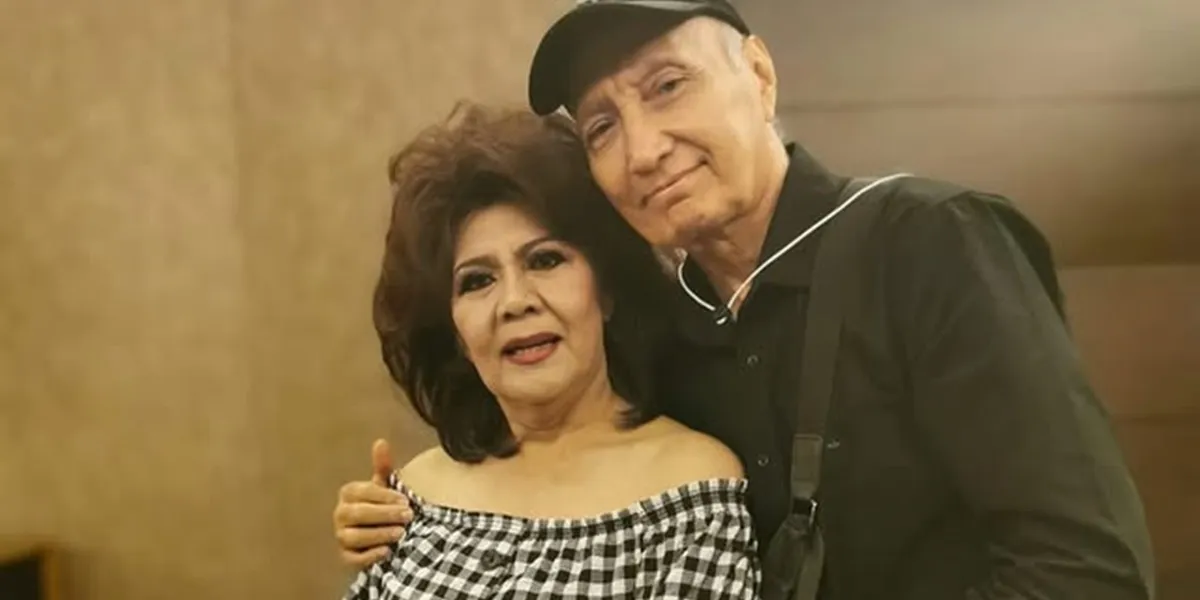 7 Portraits of Rita Nasution Who Has Now Changed Profession to Luxury Property Agent