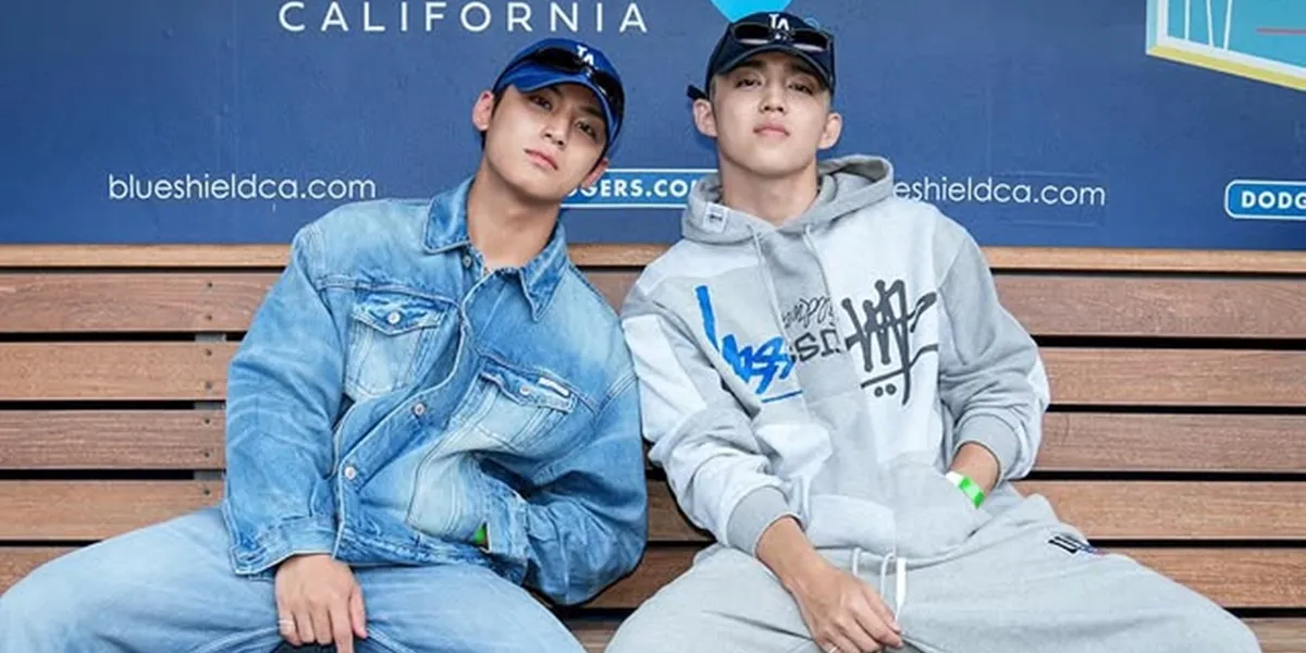 7 Photos of S.Coups and Mingyu SEVENTEEN Enjoying Recording Together Ahead of Unit Debut, Making Fans Even More Excited