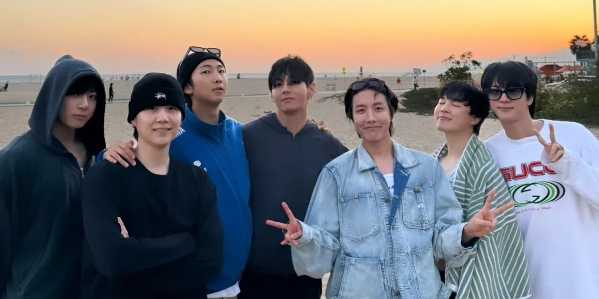 8 Photos of All BTS Members Vacationing Together to Recording, Is the Comeback Signal Getting Closer?