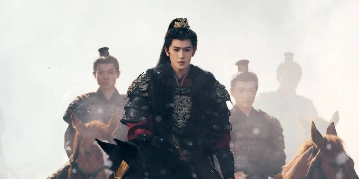 Newly Released Still Cut Portrait of Costume Drama SEA OF NO RETURN, Li Yunrui in the Midst of Royal Political Turmoil