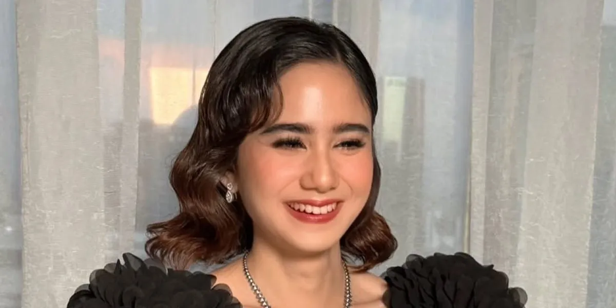 Potret Tissa Biani di Resepsi El Rumi dan Syifa Hadju, Anggun Pakai Dress Hitam