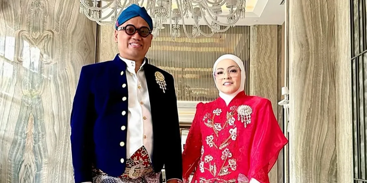 Portrait of Uya Kuya Claiming to be Sincere, Supported by Jusuf Hamka When Meeting at Istiqlal Mosque