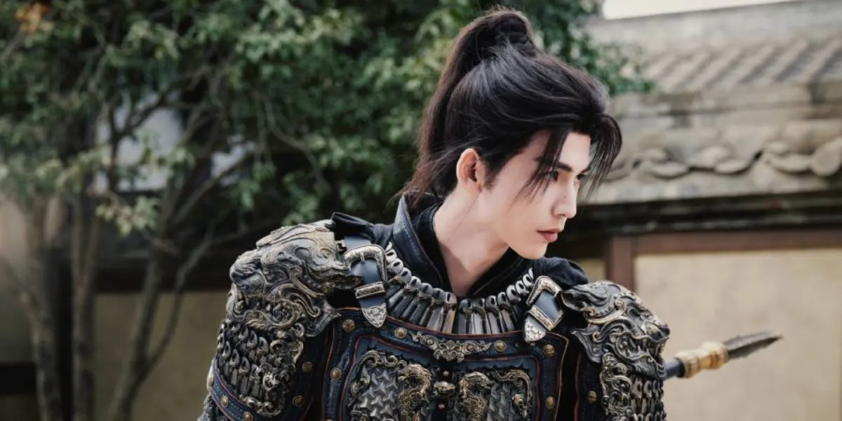 Portrait of Zhang Linghe Gallantly in Armor in the Latest Chinese Drama Pursuit of Jade