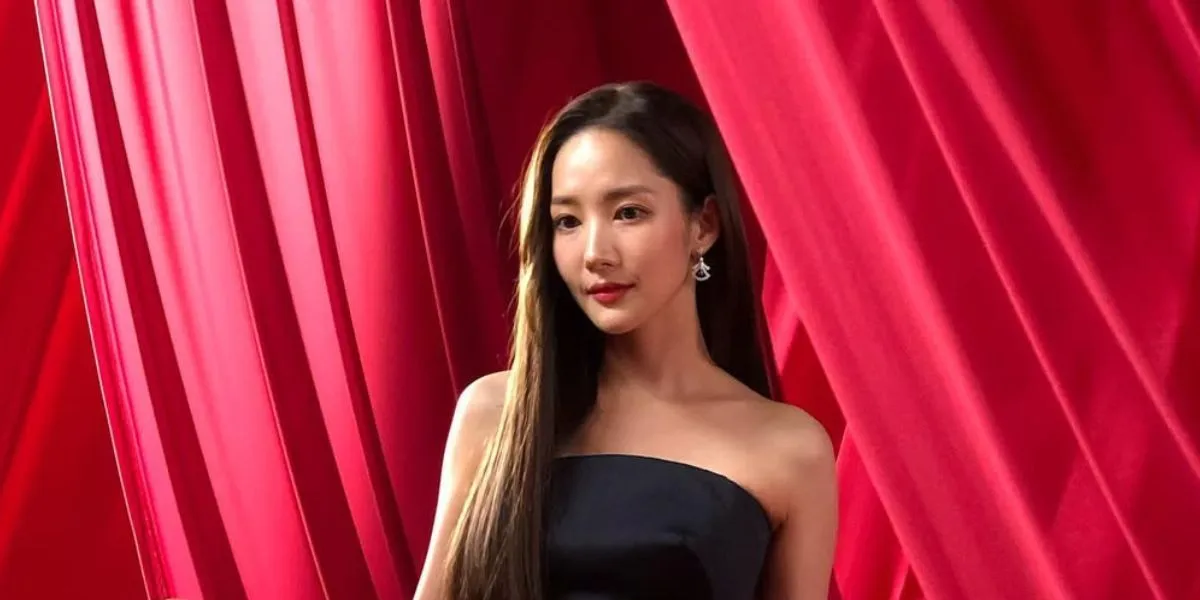9 Unique Professions Played by Park Min Young in Korean Dramas, Her Visuals Remain Beautiful and Captivating