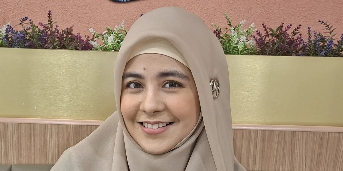 Risty Tagor Moved to Tears While Sharing in the Month of Ramadan, Reminds about the 'Rights' of Orphans