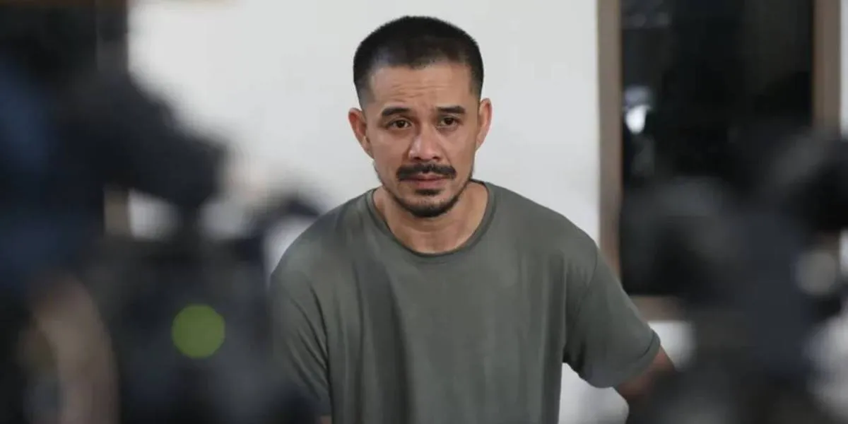 Roby Tremonti Ungkap Foto Lama Liburan Bareng Aurelie Moeremans