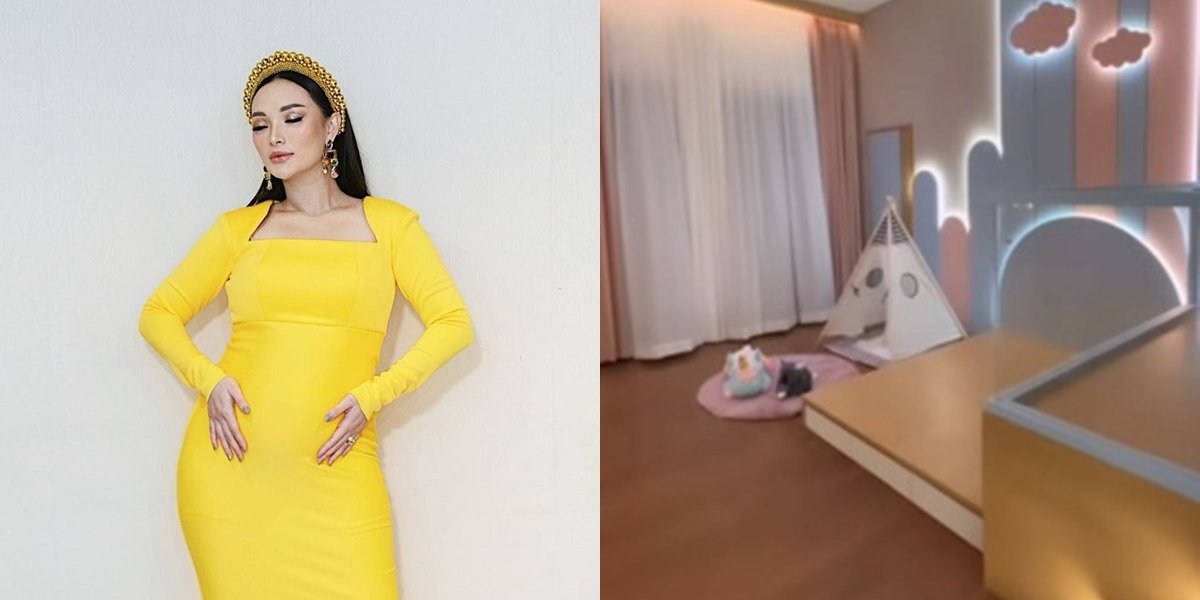 The Room is Really Fun! 7 Portraits of Zaskia Gotik's Luxury Baby Room - Warm Nuance