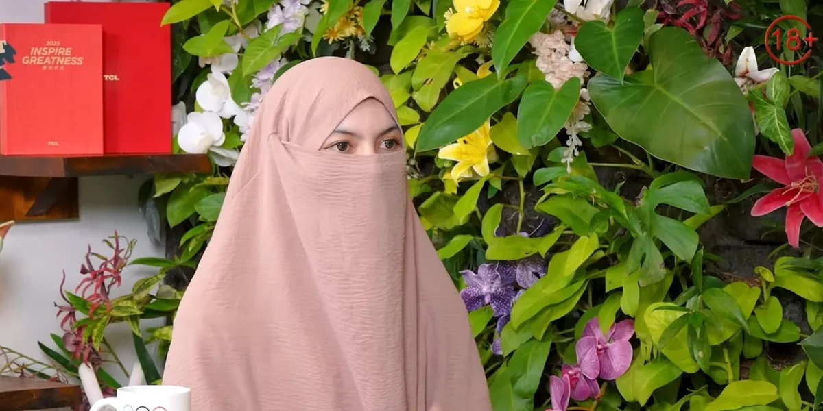 Wardatina Mawa's Parents' House Flooded in North Sumatra, Wedding Photos with Insanul Still Saved