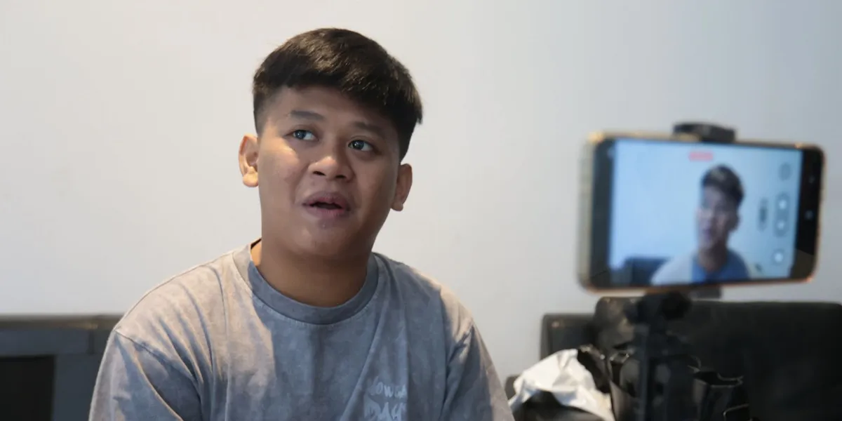 Both from Sulawesi, Yusuf and Ferdi DA Like Siblings in Jakarta