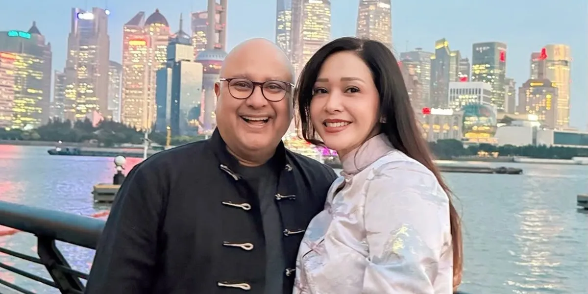 A Series of Moments of Maia Estianty with Irwan Mussry, 7th Anniversary of Learning to Become One Soul