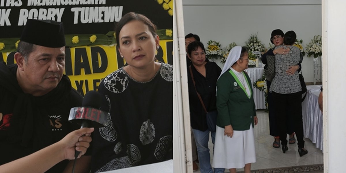 A Series of Celebrity Colleagues Attend the Funeral of Robby Tumewu