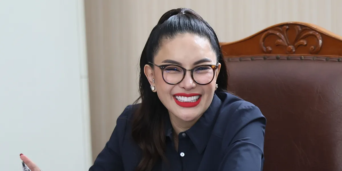 Mocking Reza Gladys Miskin, Nikita Mirzani Ready to Add Rp1 Billion