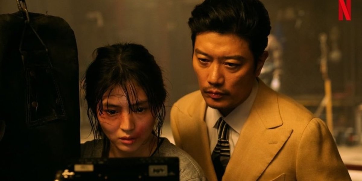 Success Achieving High Ratings, Here are 8 Behind The Scene Photos of 'MY NAME' Drama Full of Action Violence