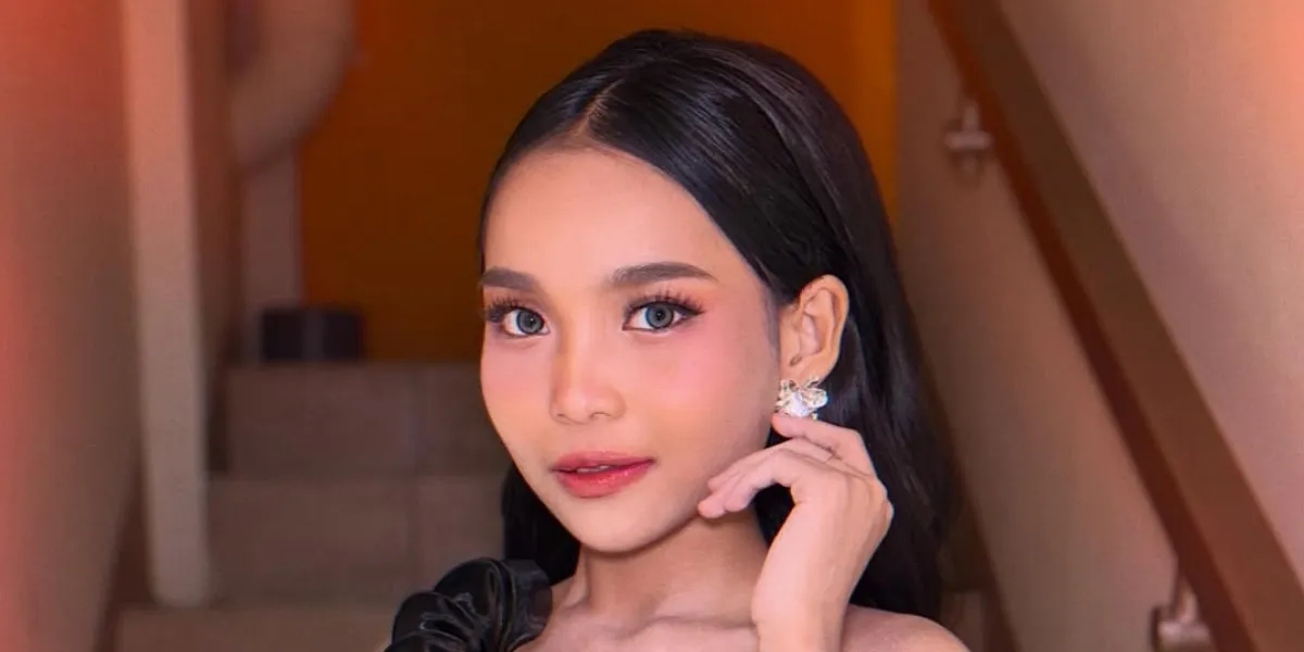 Syaqirah Impersonates an Audition Participant in D'Academy 8