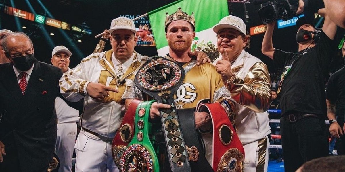 Never Lost Since Competing with Floyd Maywather, Here are 7 Portraits of Mexican Mega Star Canelo Alvarez Who Successfully Became the Undisputed Super Middleweight Champion
