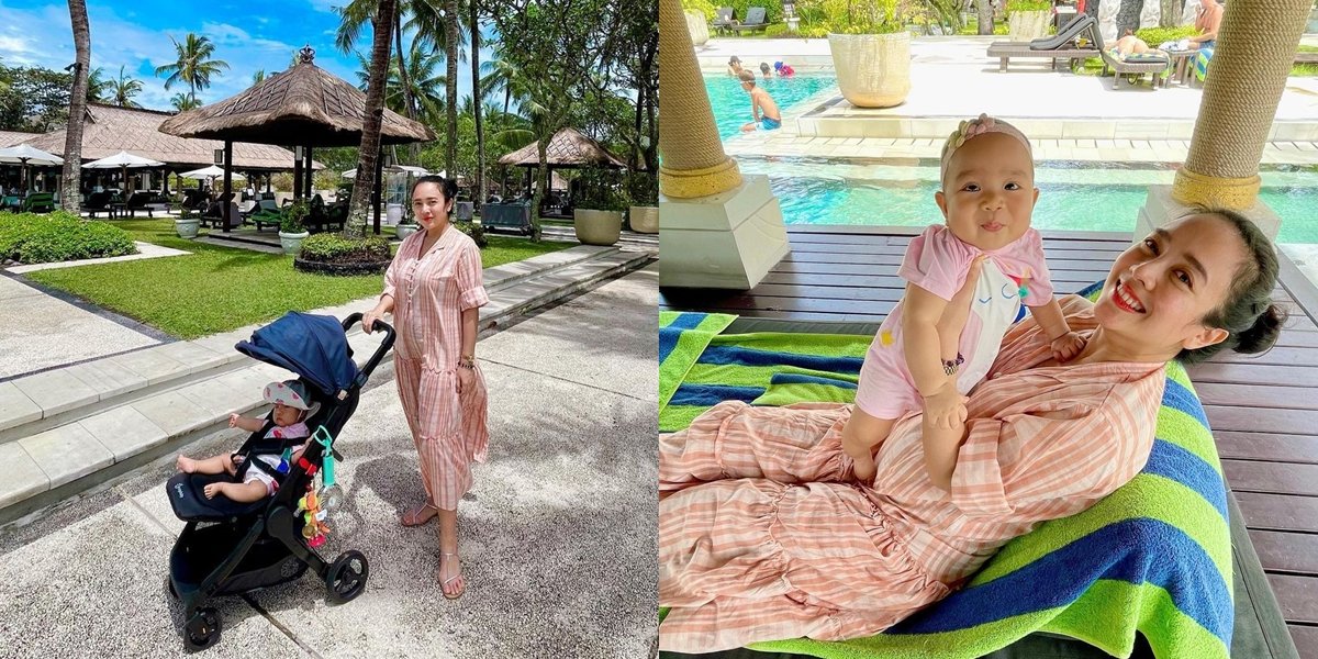 Still Beautiful and Charming Even in a House Dress While Taking Care of the Baby, Here's Dea Ananda's Portrait Enjoying the Moment as a New Mother - Baby Sanne is So Cute