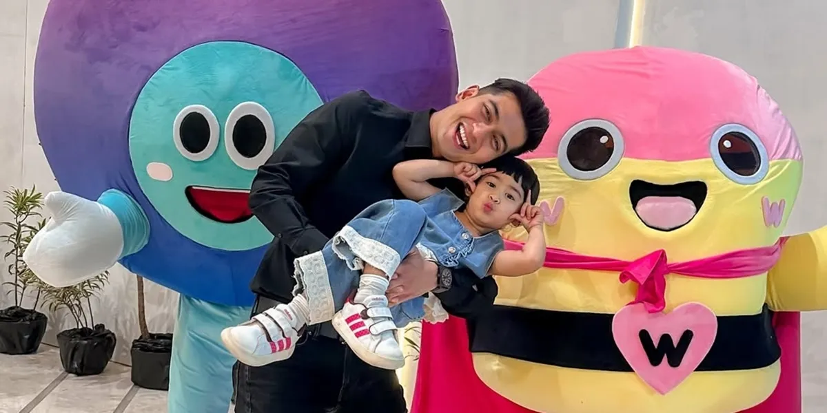 Teuku Ryan is Happy to Hug Moana Again After Being Apart for 15 Days