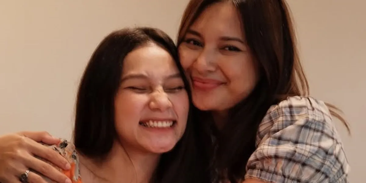 Birthday Celebrated by the Older Sister, Here are 7 Photos of the Beautiful Younger Sister Indah Permatasari - Now a Mother