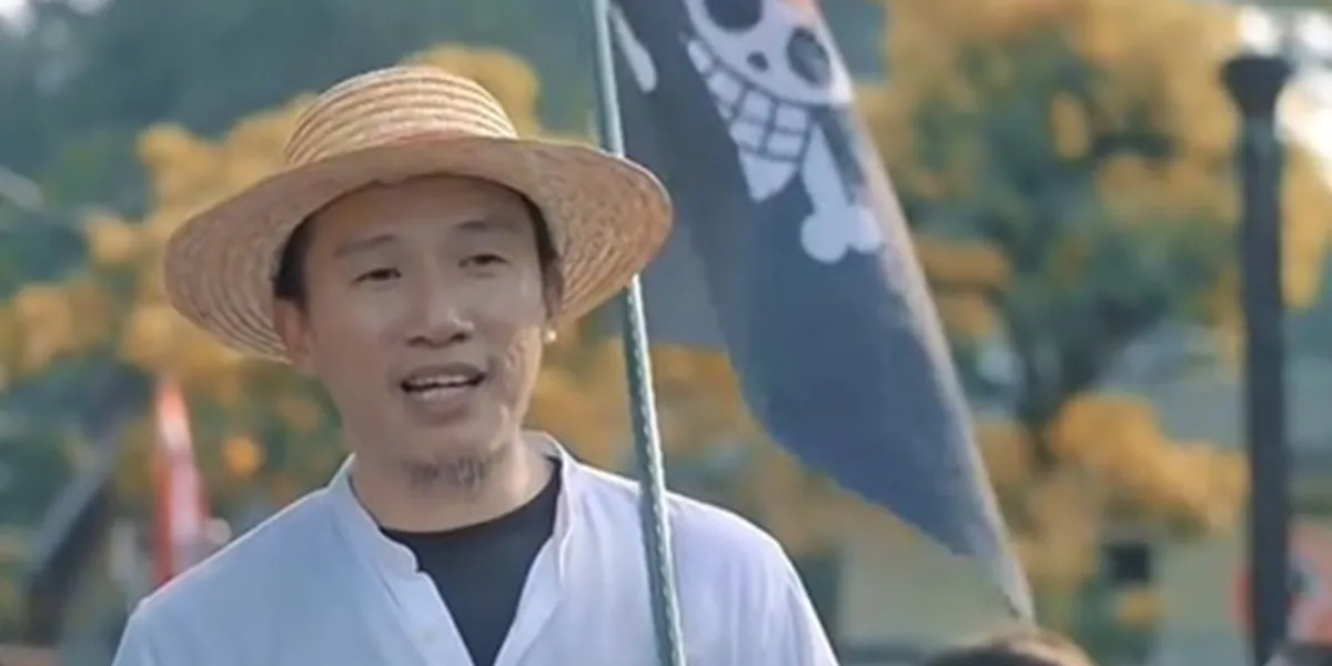 Ustaz Felix Siauw Raises the One Piece Flag, Warned by Authorities