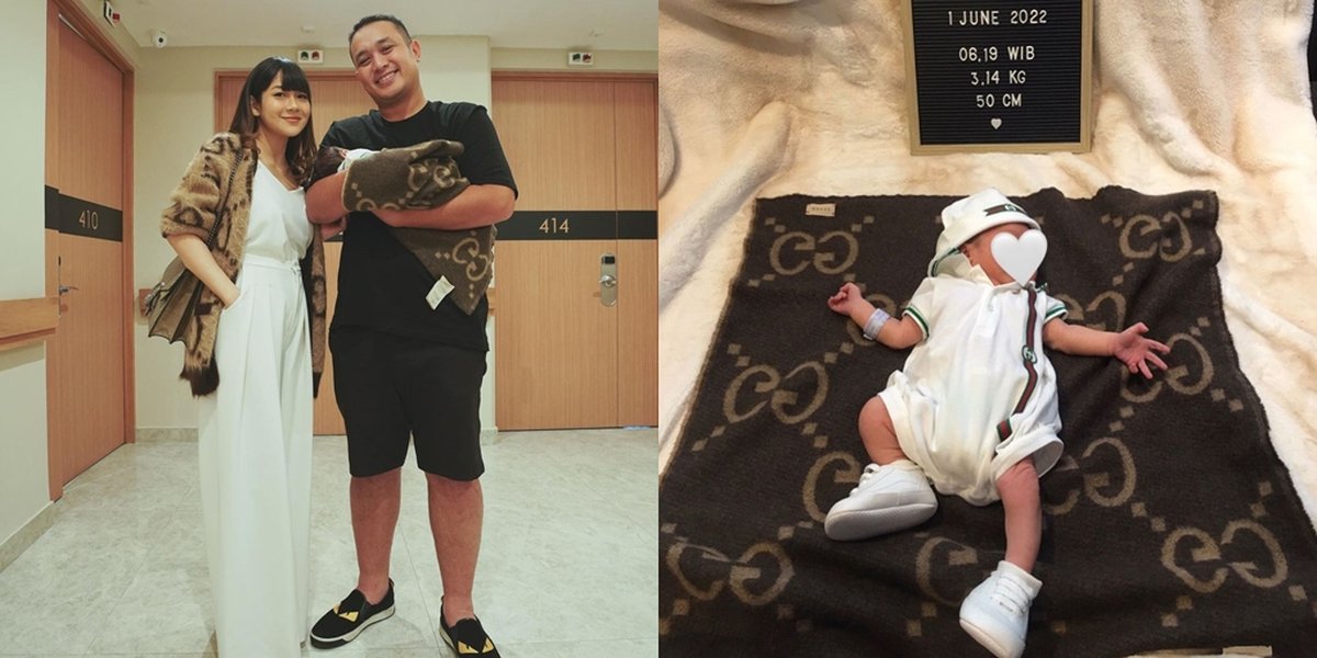 His Face is Still Hidden, Here are a Series of Photos of Baby Gin, Gilang Dirga and Adiezty Fersa's Child, Making Netizens Curious