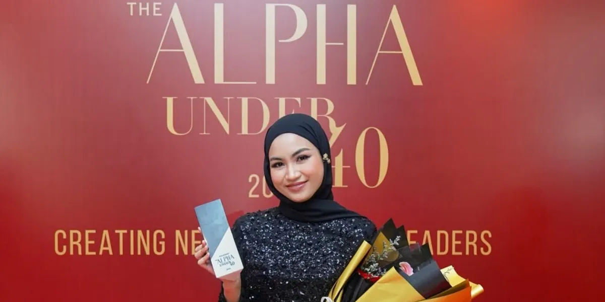 Xaviera Putri Wins The Alpha Under 40 Award, Will Bring Change Through Her Works