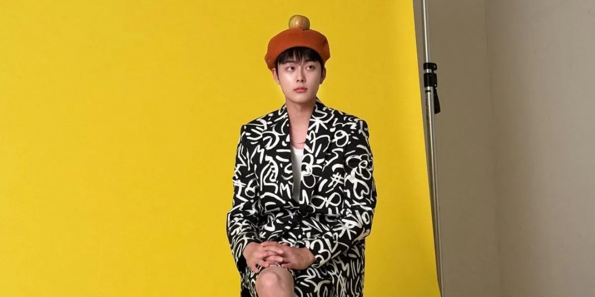 Yoo Seon Ho 'Produce 101 Season 2' and Shin Eun Soo 'TWINKLING WATERMELON' are dating