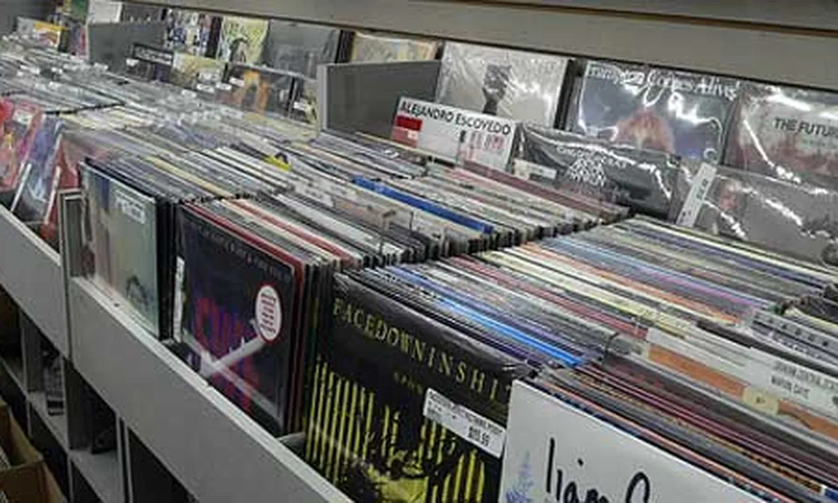Band Indonesia Terkini Yang Rilis Vinyl
