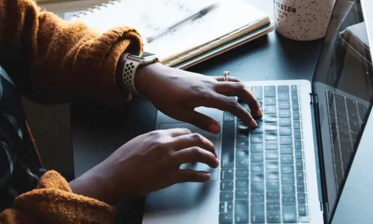 10 Laptop Editing Spek Tinggi Terbaik Harga Terbaru April 2025