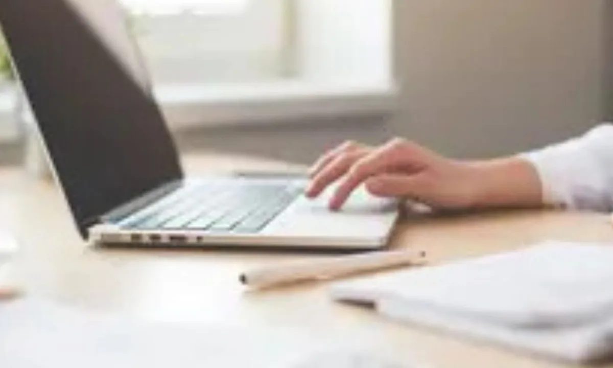 10 Rekomendasi Laptop Editing Video Terjangkau dengan Harga Terbaru April 2025
