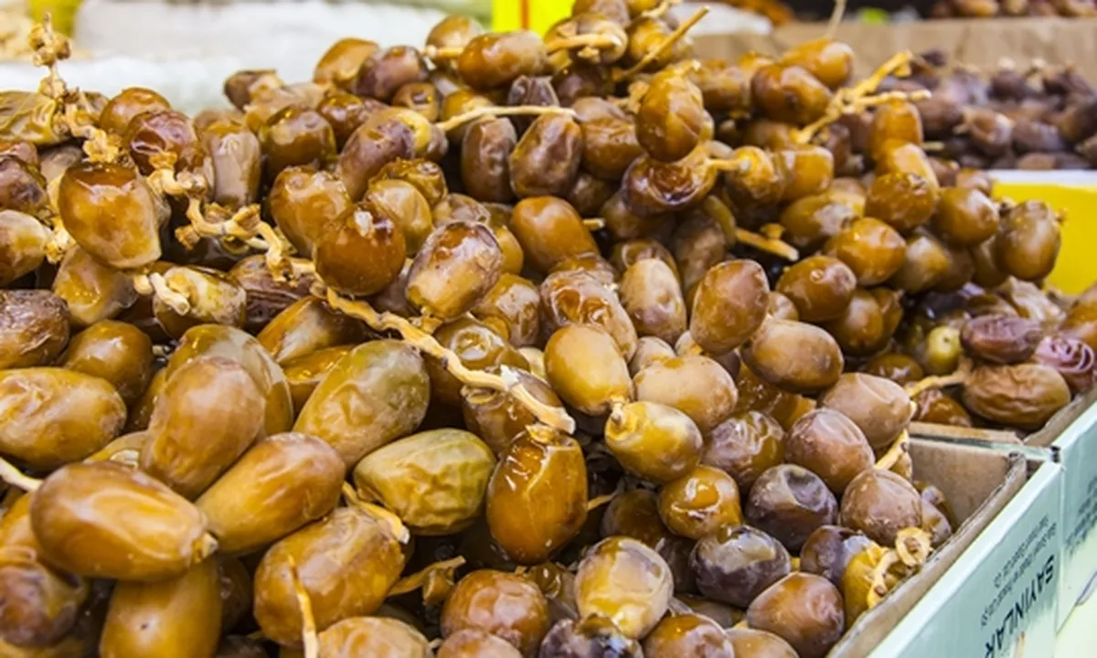 12 Manfaat Buah Kurma, dari Kesehatan Hingga Bantu Turunkan Berat Badan