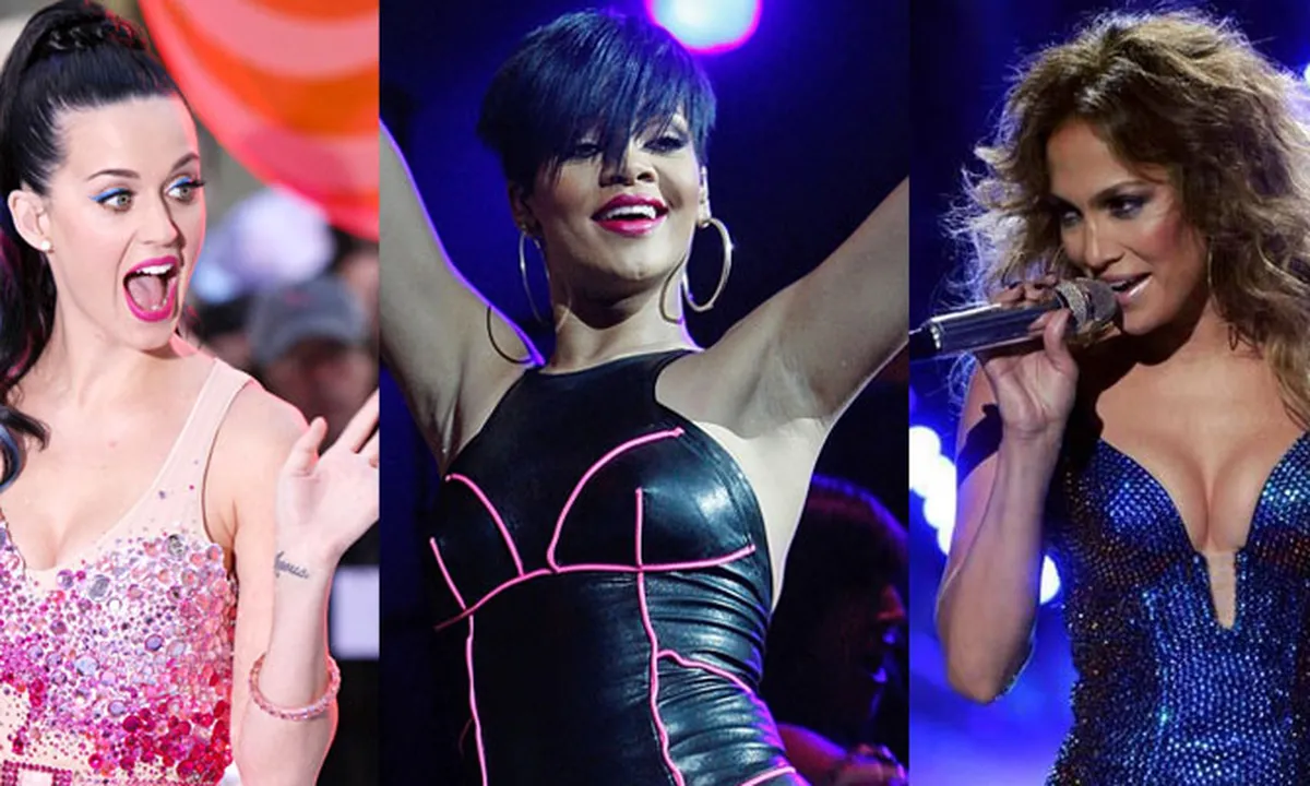 12 Wardrobe Malfunctions Diva Seksi Yang Memalukan [Part I]