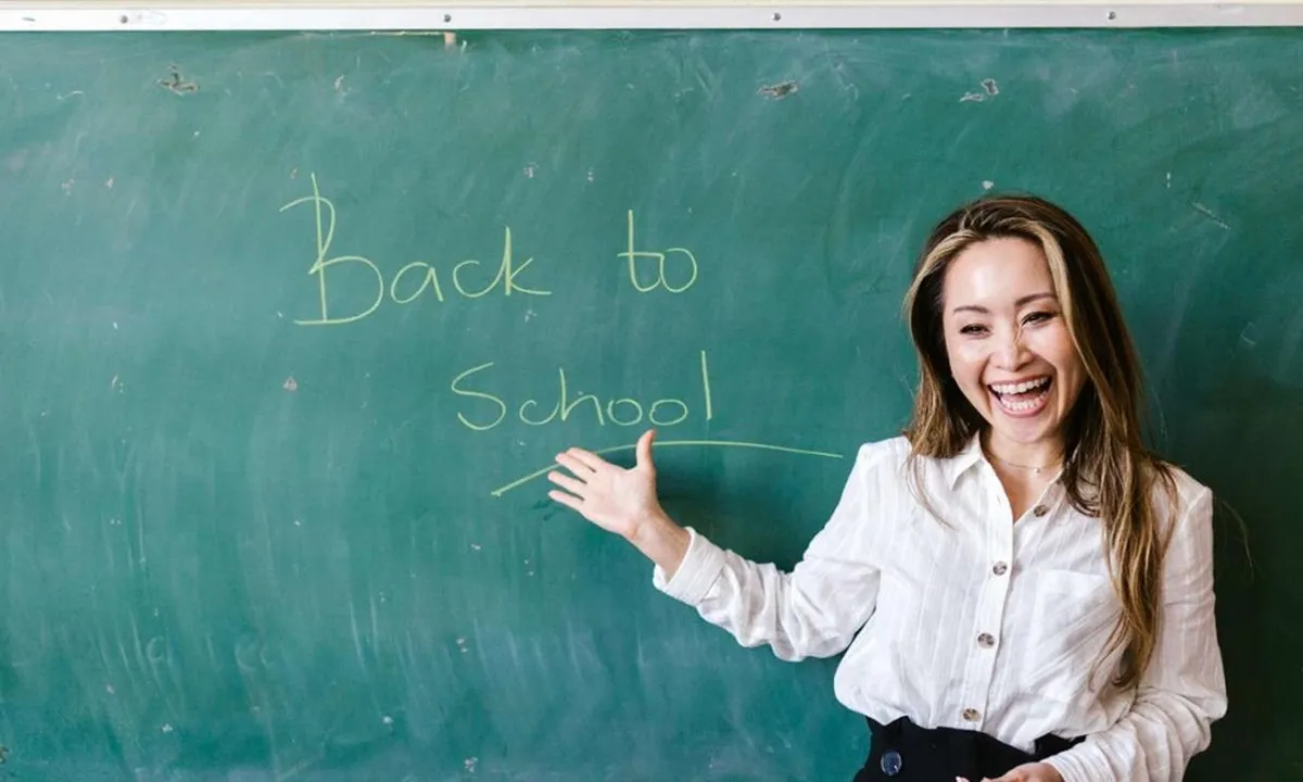 250 Kata Kata Hari Guru Paling Inspiratif dan Menyentuh Hati