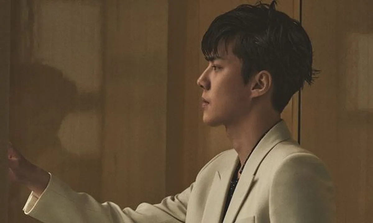 3 Alasan Sehun EXO Suka Pakai Jas, di Luar Dugaan Kamu!