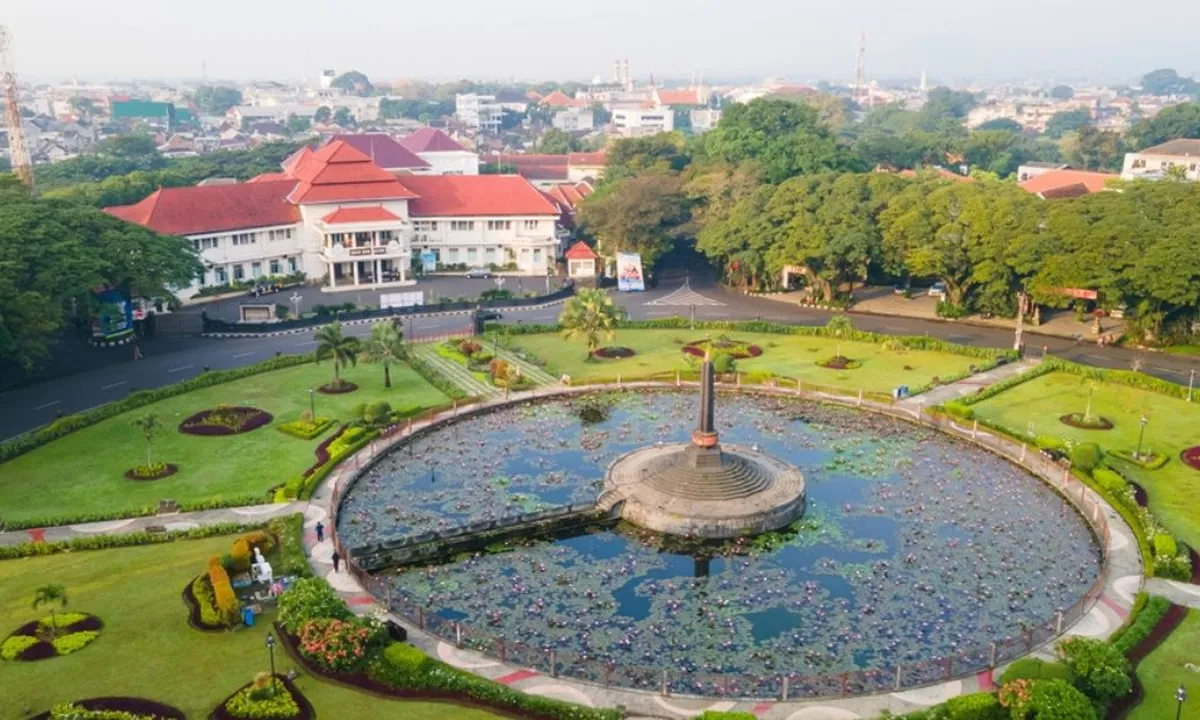 3 Urban Legend Malang yang Bikin Bulu Kuduk Merinding, Pernah Dengar?