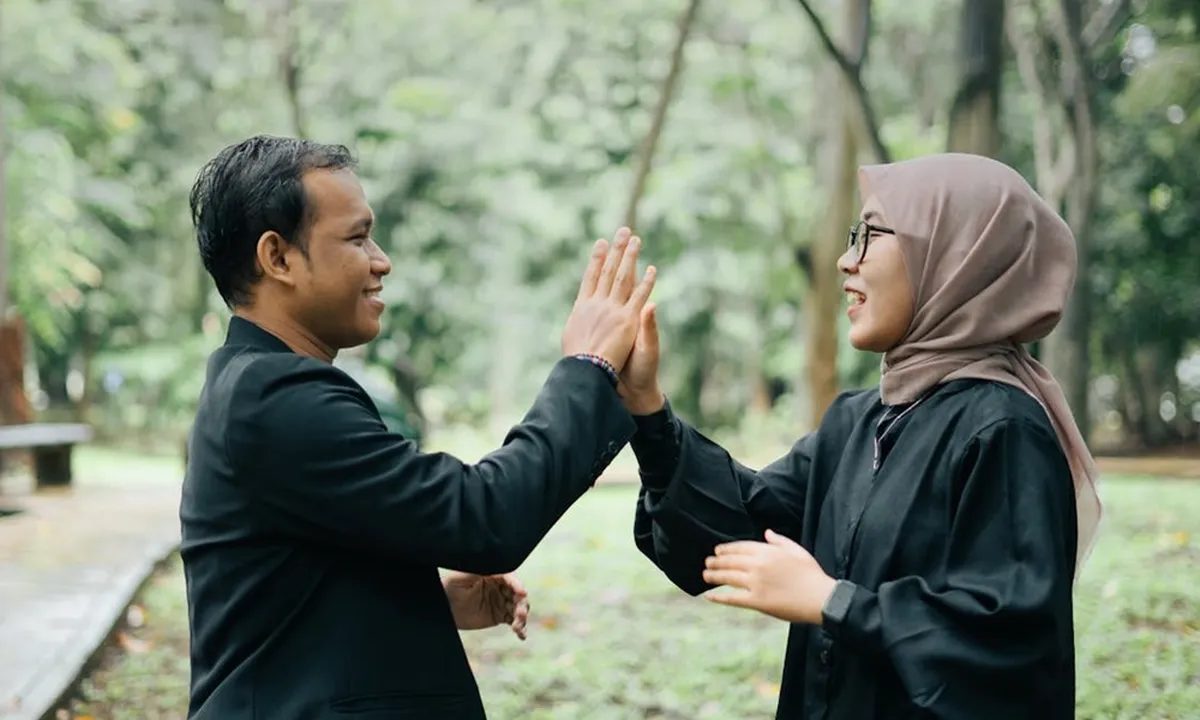 350 Kata Gombal Lucu Bikin Ngakak dan Baper, Bikin Suasana Romantis - Seru