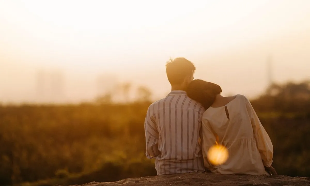 350 Kata Kata Indah tentang Cinta yang Menyentuh Hati