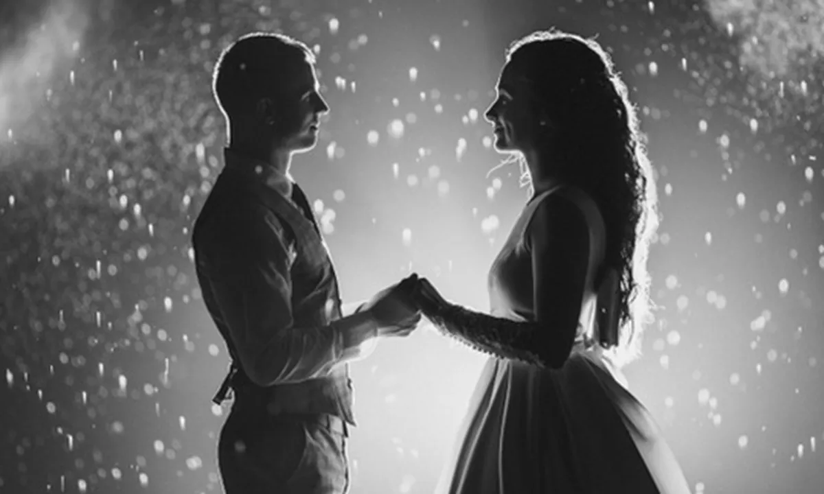 44 Kata-Kata Romantis Bahasa Inggris yang Keren Beserta Artinya, Bisa Bikin Baper Orang Spesial
