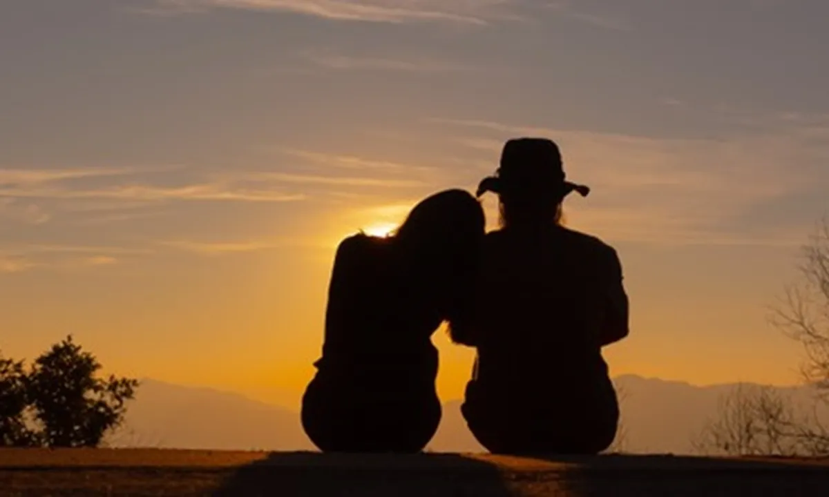 47 Quotes Cinta Bahasa Inggris Bijak dan Romantis, Cocok Buat PDKT