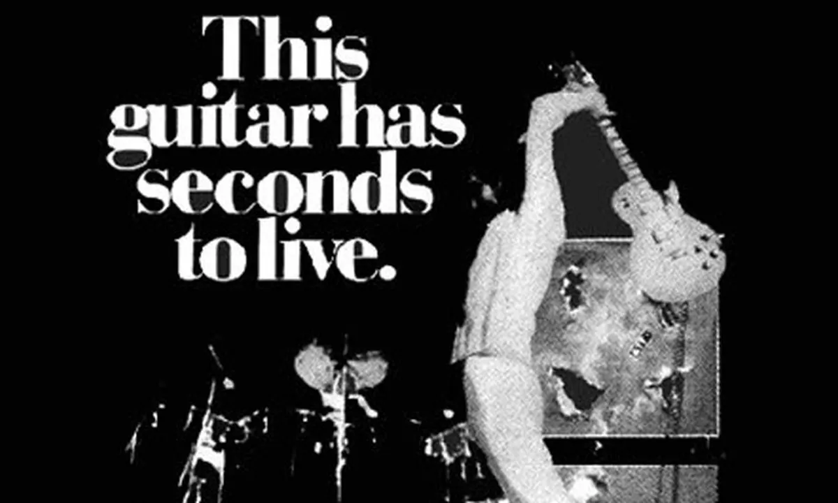 5 Aksi Banting Gitar Yang Rock Abis