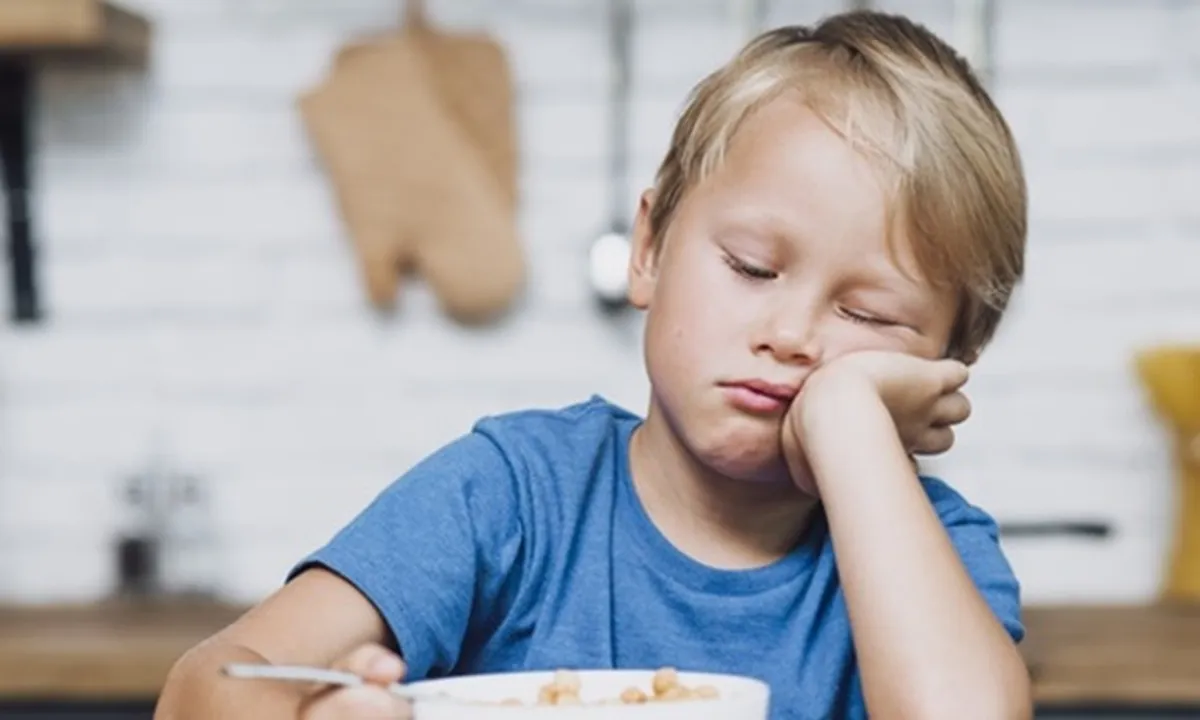 5 Cara Membuat Anak Semangat Sahur, Ajarkan Puasa Sejak Dini