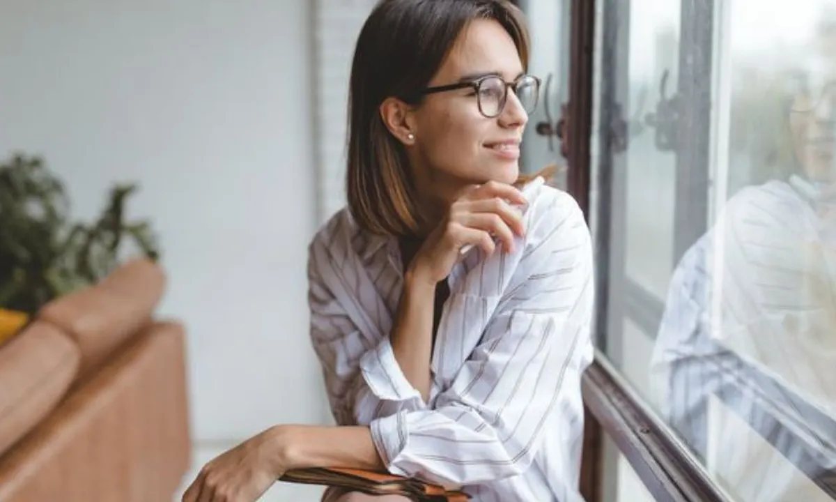 5 Ciri Menarik yang Menunjukkan Seseorang Introvert Memiliki Kecerdasan Tinggi