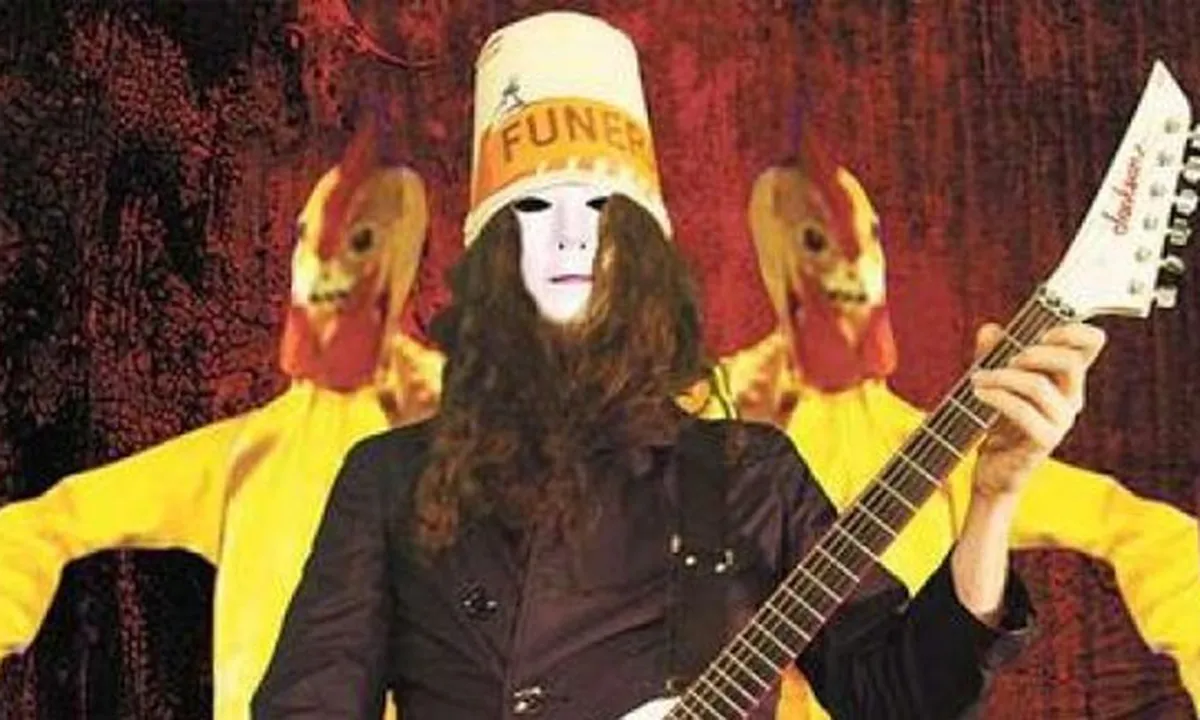 5 Gitaris Unik di Dunia