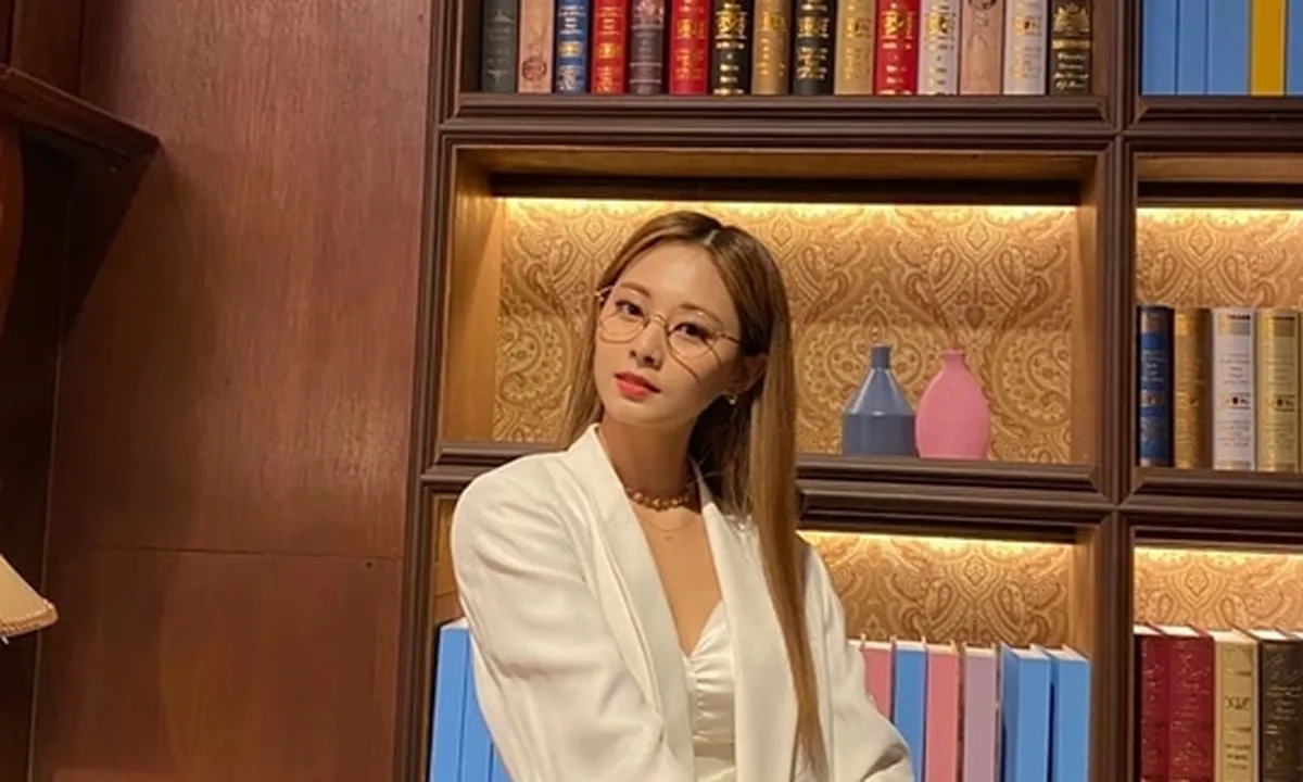 5 Idol JYP Entertainment Dengan Visual Memukau, Ada Tzuyu Twice Hingga Yuna ITZY