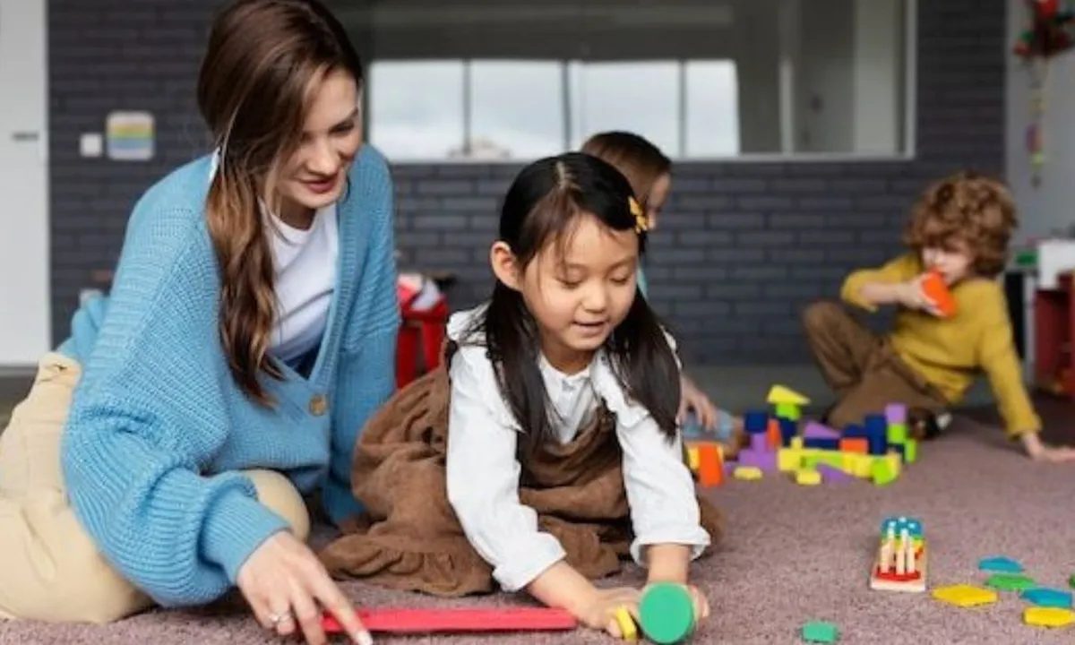 5 Indikator Keterlambatan Bicara pada Anak dan Cara Efektif Mengatasinya!