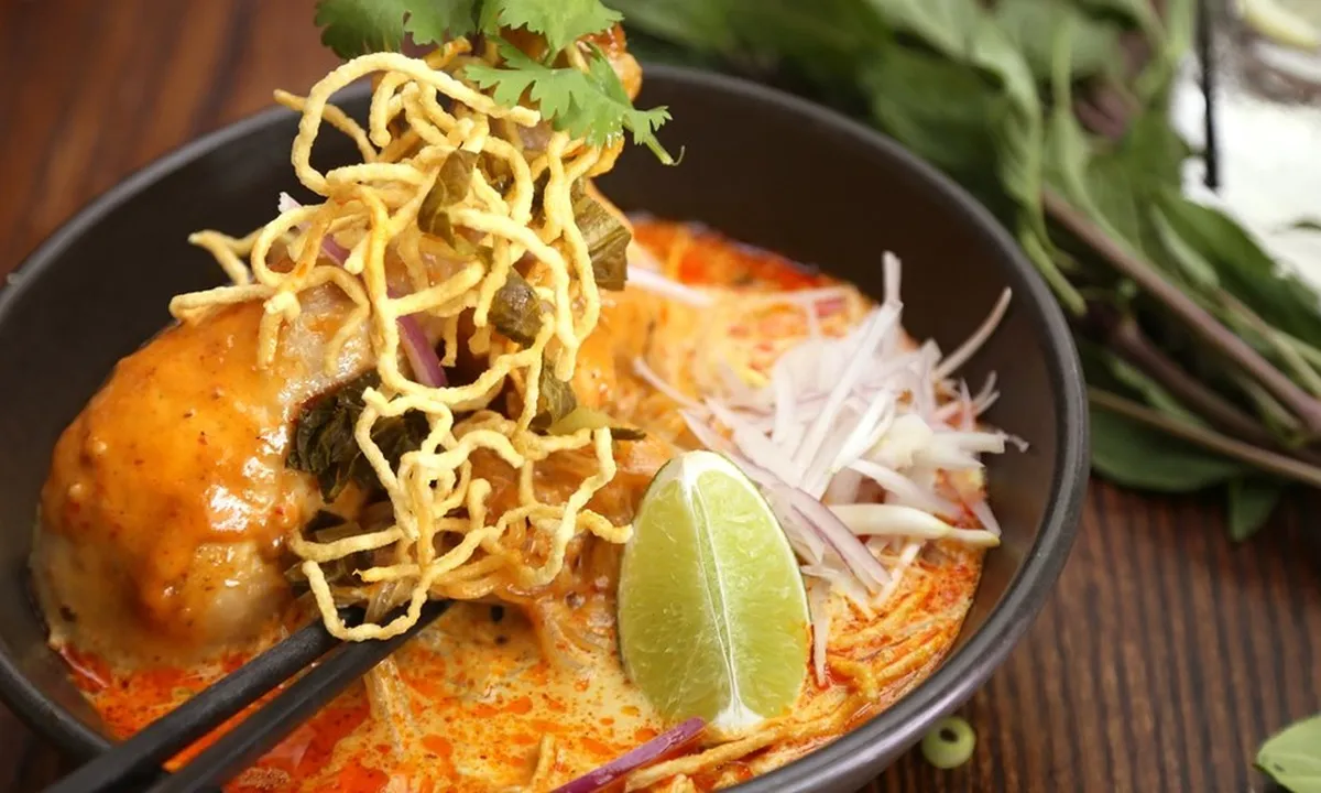 5 Resep Khao Soi Makanan Tradisional Thailand yang Bisa Dibuat Sendiri di Rumah