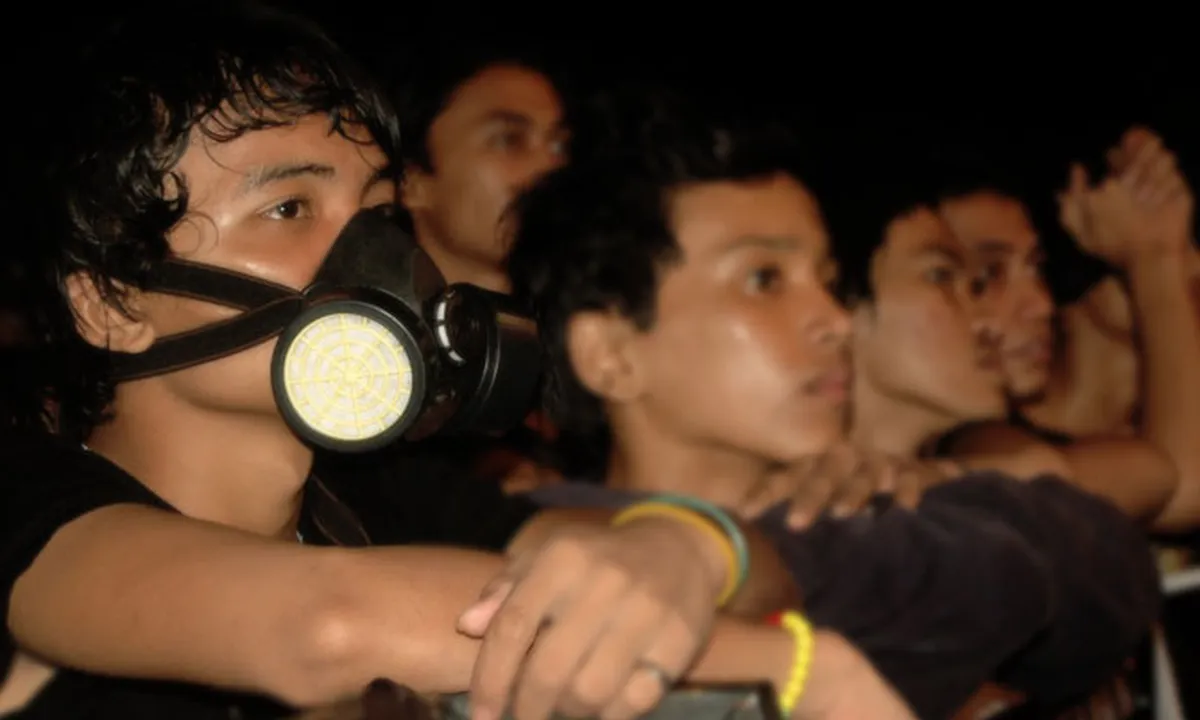 6 Aksi Gila Penonton Konser di Indonesia