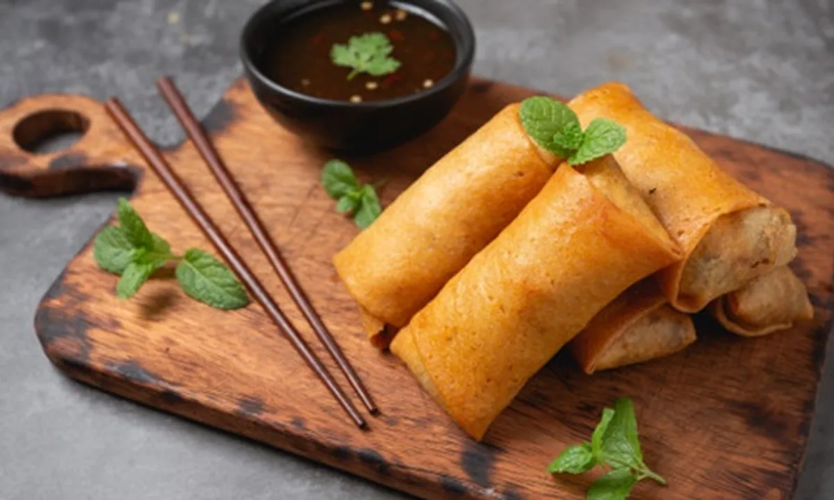 6 Cara Membuat Kulit Lumpia Kering Renyah dan Basah, Anti Sobek