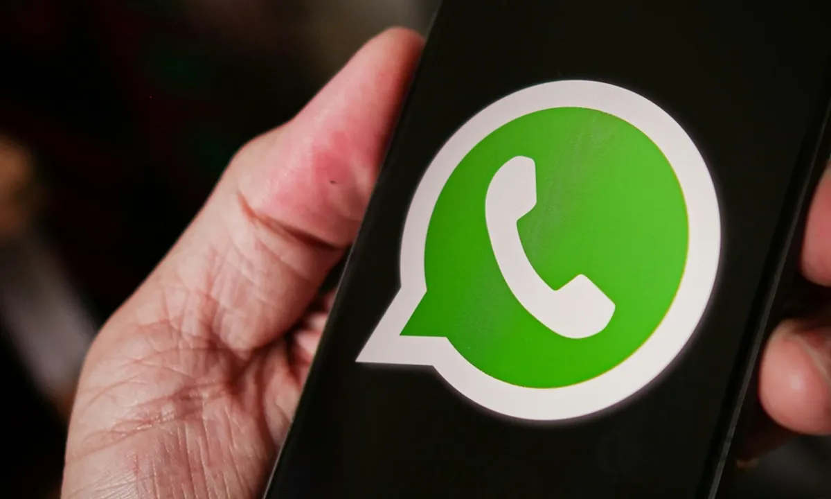 6 Cara Mengembalikan Chat WA yang Terhapus Sebelum di-Backup, Praktis Banget
