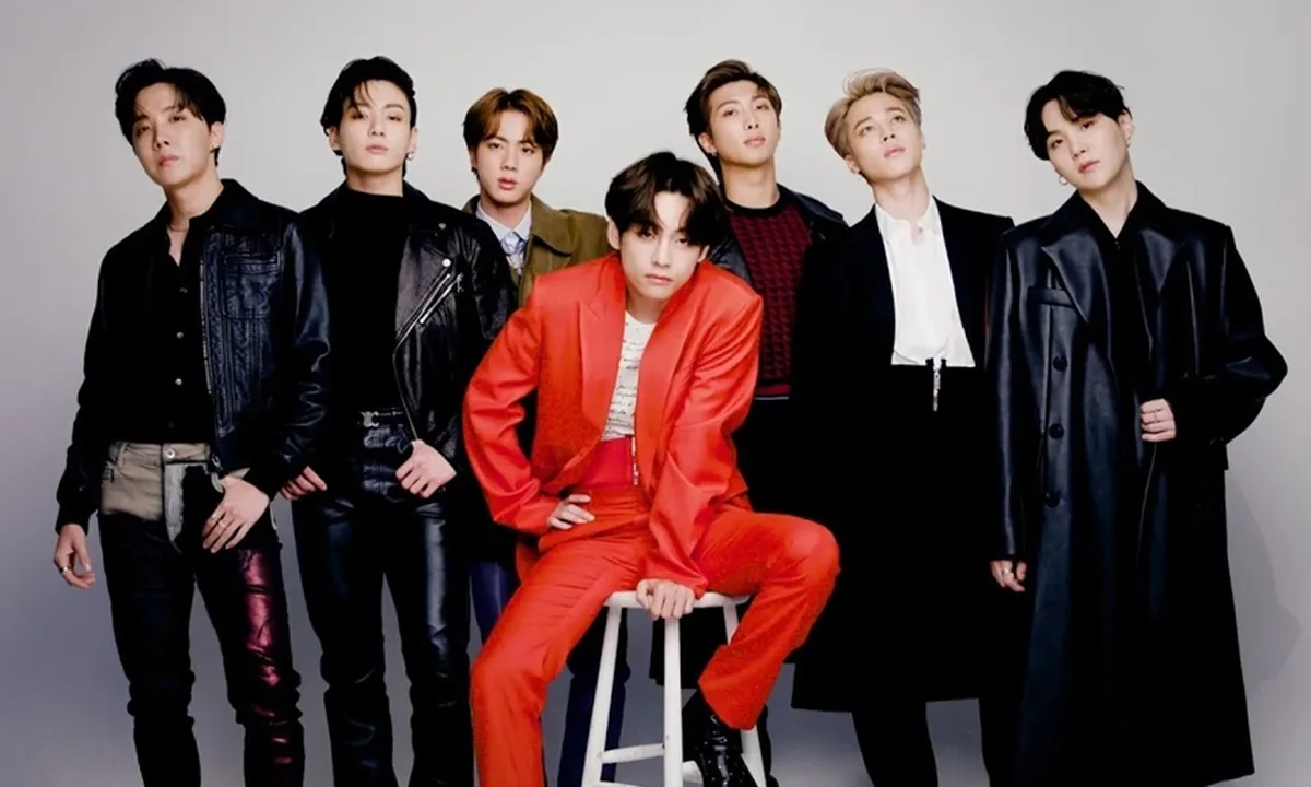 6 Misteri BTS yang Tak Terpecahkan Sampai Sekarang