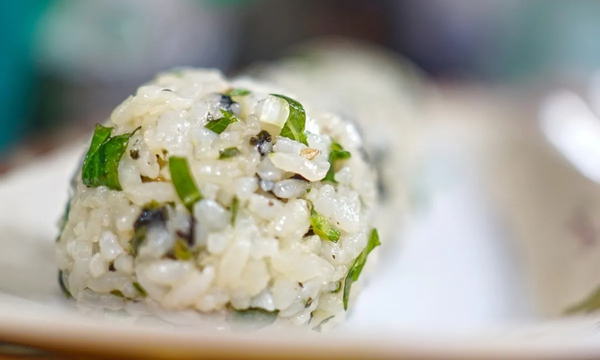 6 Resep Onigiri Jepang Praktis yang Bisa Jadi Ide Bekal Anak